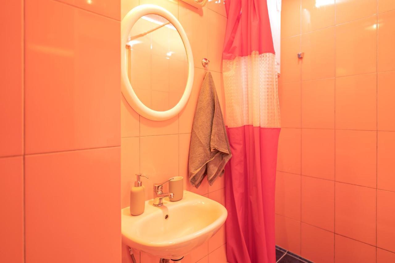 Harbourside Guesthouse Mandina - Zf Hvar ฮวาร์ ภายนอก รูปภาพ