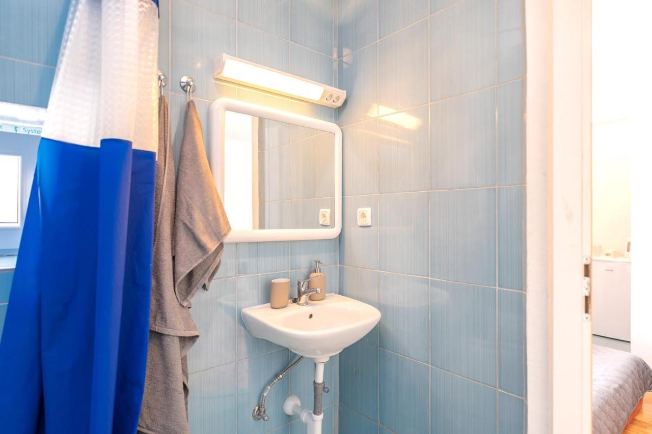 Harbourside Guesthouse Mandina - Zf Hvar ฮวาร์ ภายนอก รูปภาพ