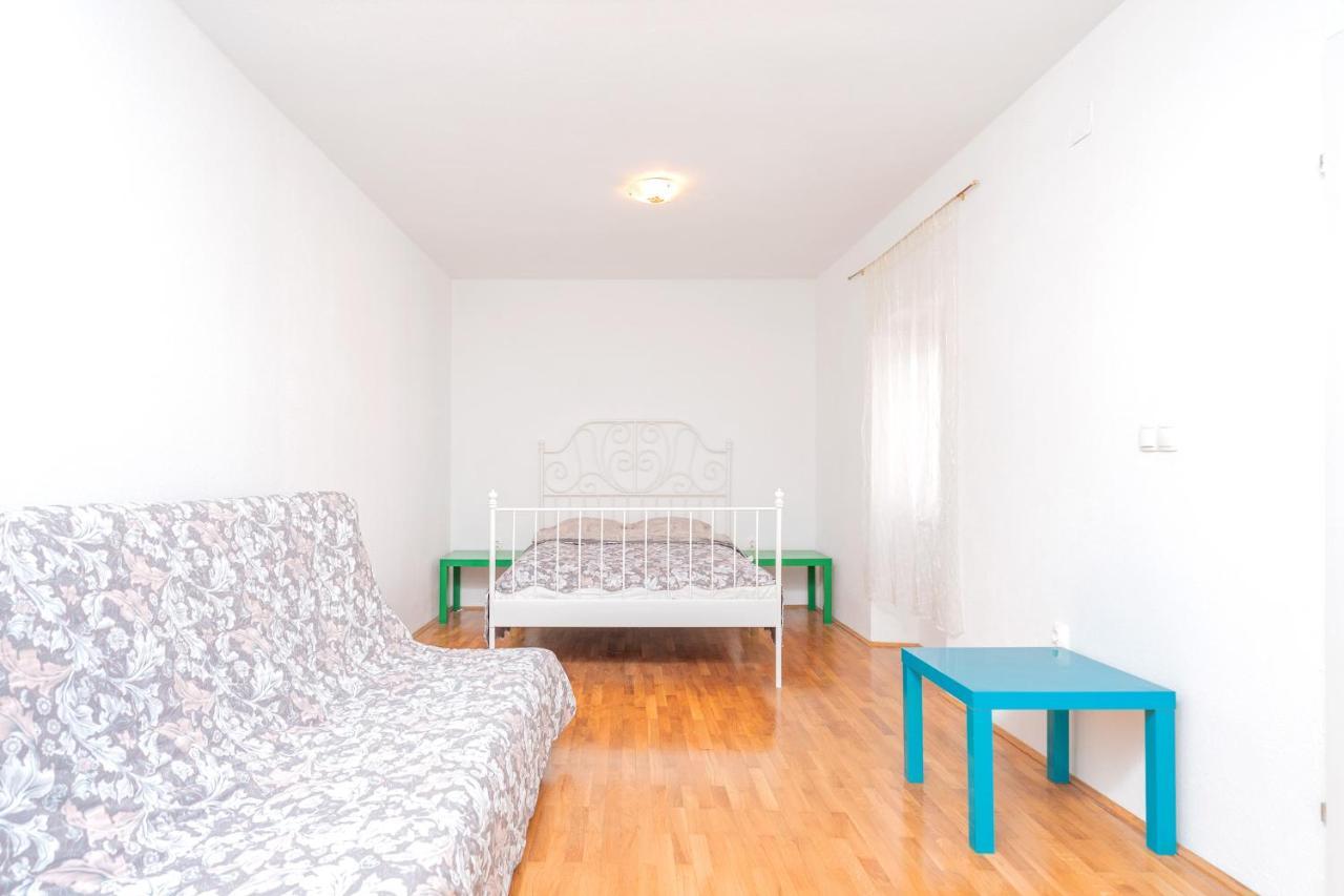 Harbourside Guesthouse Mandina - Zf Hvar ฮวาร์ ภายนอก รูปภาพ
