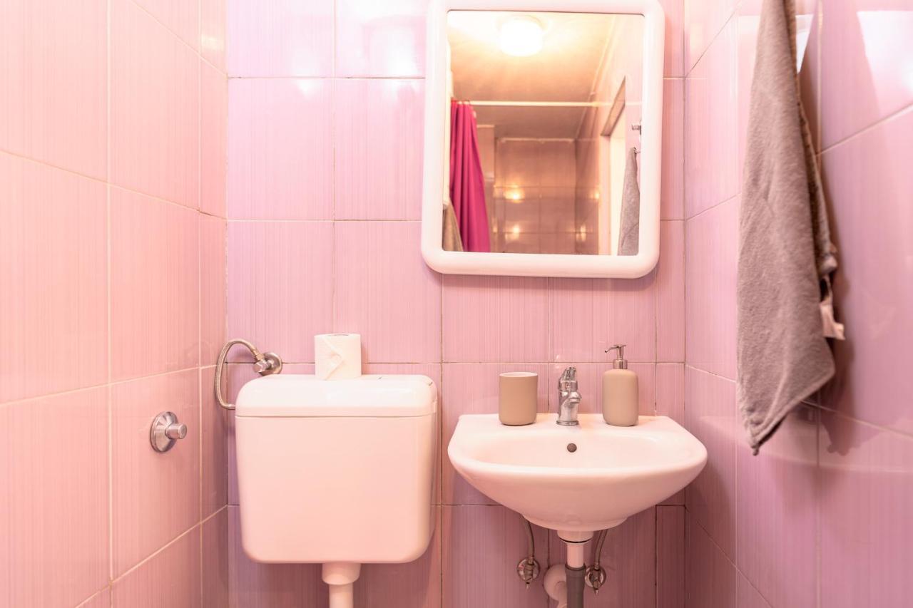 Harbourside Guesthouse Mandina - Zf Hvar ฮวาร์ ภายนอก รูปภาพ