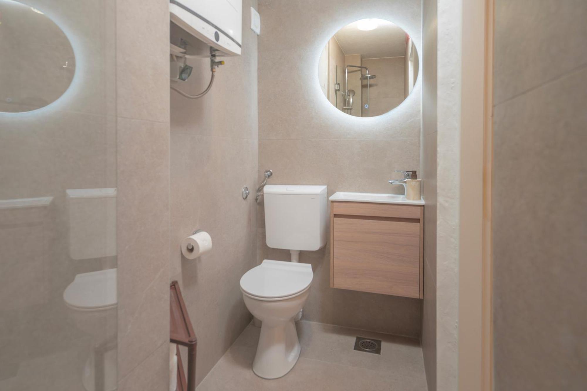 Harbourside Guesthouse Mandina - Zf Hvar ฮวาร์ ภายนอก รูปภาพ