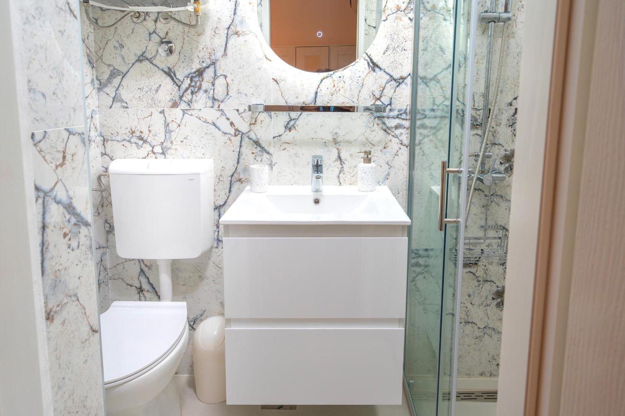 Harbourside Guesthouse Mandina - Zf Hvar ฮวาร์ ภายนอก รูปภาพ