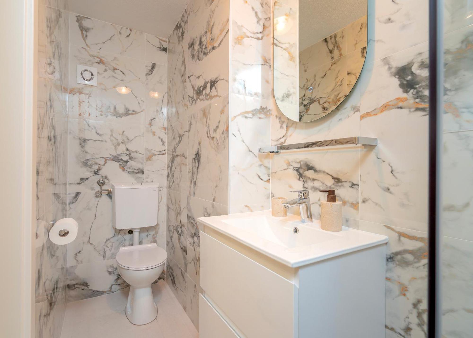 Harbourside Guesthouse Mandina - Zf Hvar ฮวาร์ ภายนอก รูปภาพ
